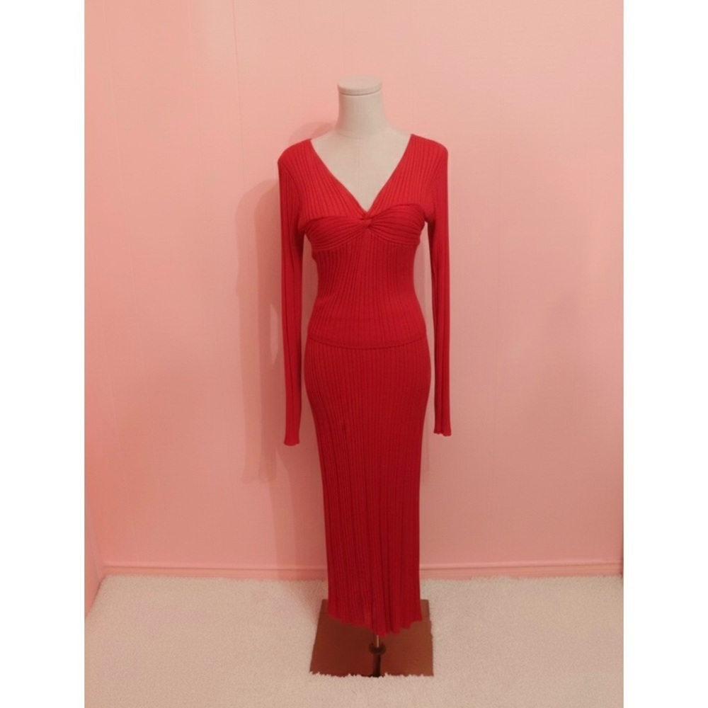 Freshman 1996 Red Knit Skirt Set